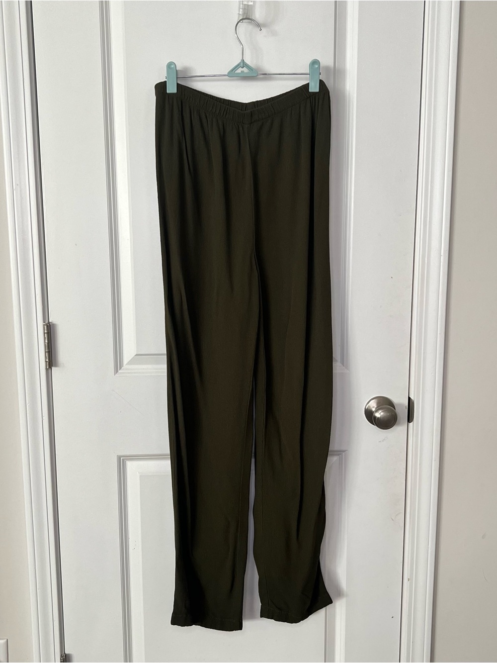 Eileen Fisher Pull On Knit Straight Leg Pants Olive Sz L Casual Minimalist*FLAW
